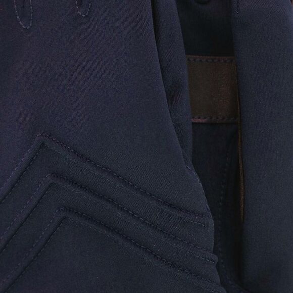 Isotoner Women's Touchscreen Chevron Winter Glove with Microluxe Lining - Picture 3 of 4